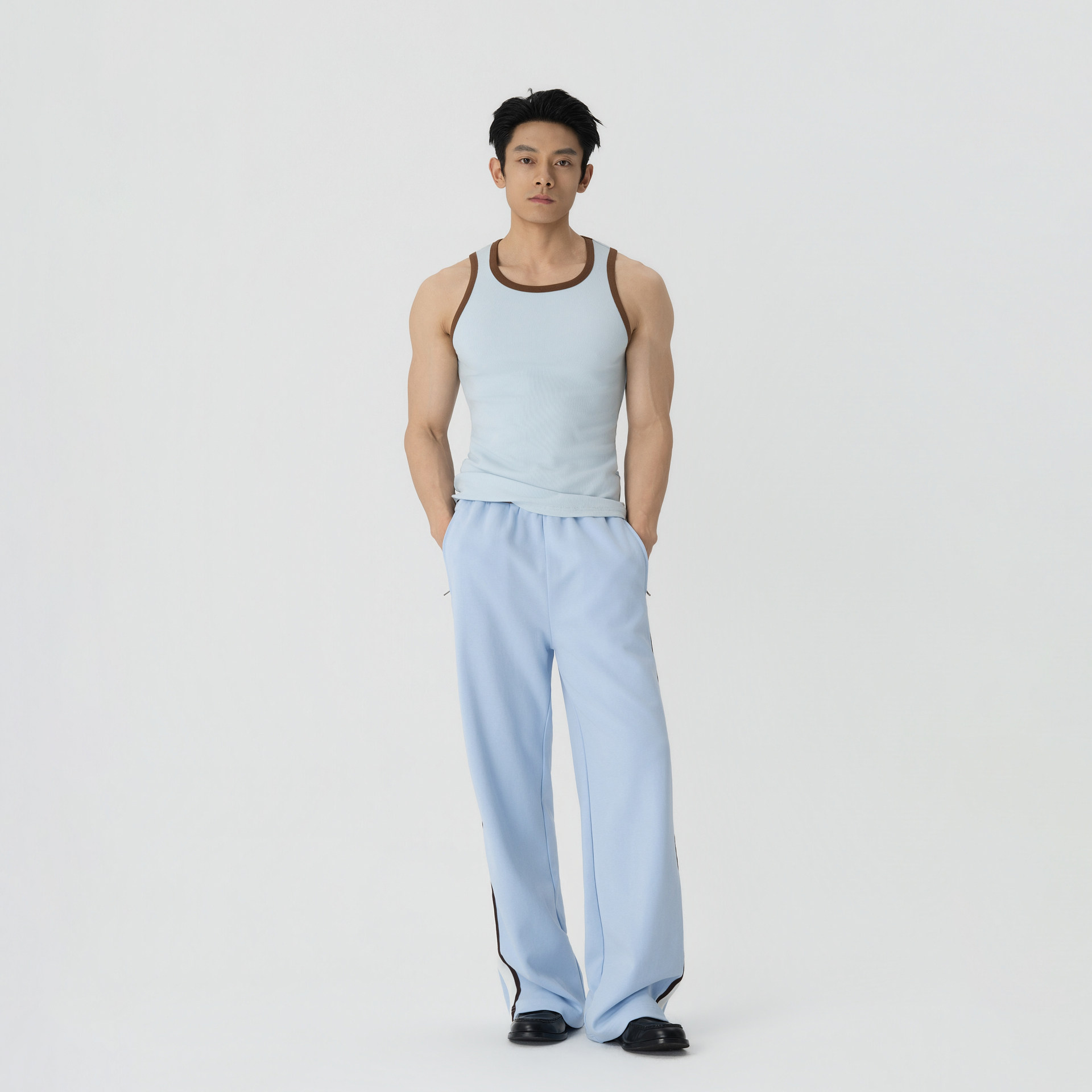ROSTAT 26SS 条纹拼接宽松直筒休闲长裤 男款撞色抽绳运动裤