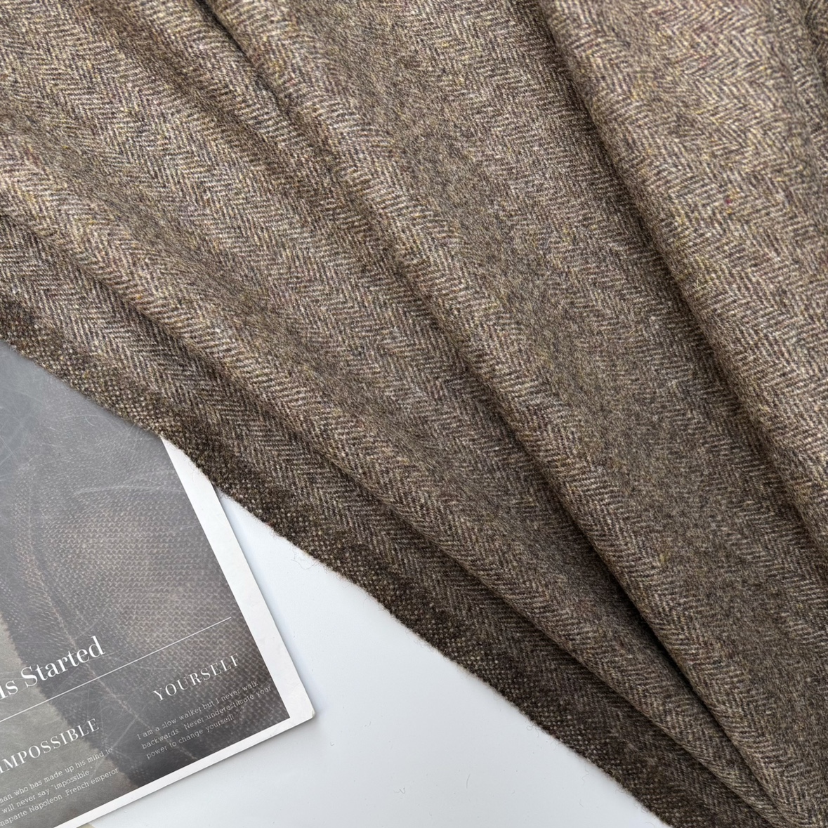 咖啡棕色七彩人字纹羊毛西装布料