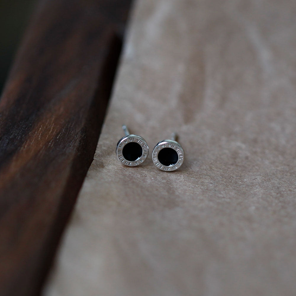 柏拉图 S999通体纯银耳钉高级感小众设计足银圆饼黑色耳饰男女款,饰品/流行首饰/时尚饰品新,耳钉,淘宝优惠券,粉丝福利购,淘宝优惠卷