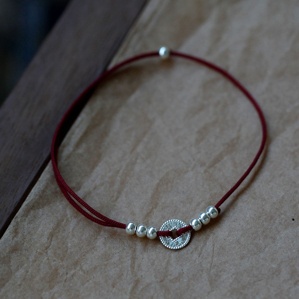 碎碎冰小钱币 招好运红绳手链本命年编织极细手绳小众轻奢平安绳,饰品/流行首饰/时尚饰品新,手链,淘宝优惠券,粉丝福利购,淘宝优惠卷