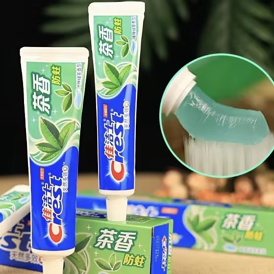 佳洁士3D炫白双效去渍白牙膏男女成人清新口气清洁牙齿家庭装正品