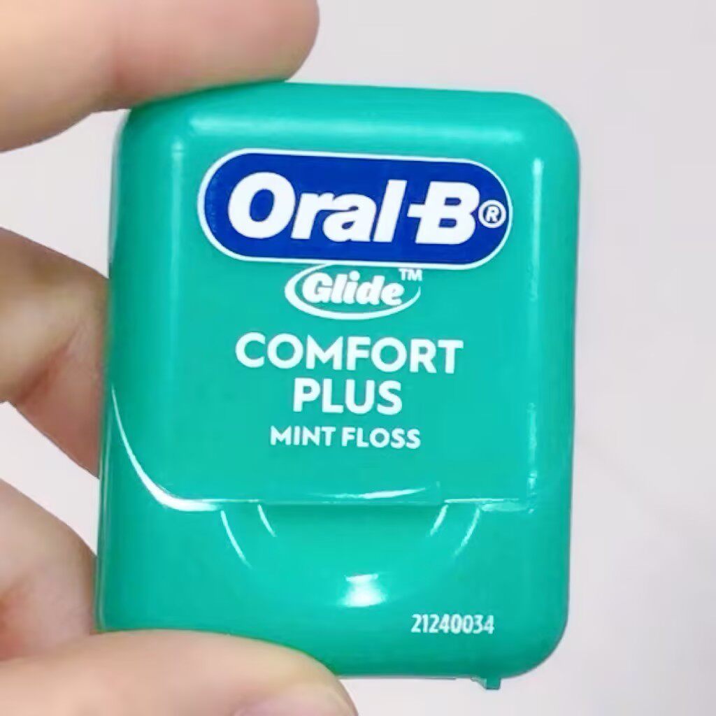 OralB欧乐B薄荷牙线扁线牙签线清洁牙缝随身便携盒装独立包装40m
