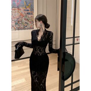 法式v领蕾丝长袖连衣裙女早秋纯欲微透黑色收腰修身包臀中长裙子