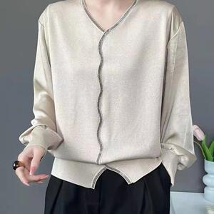 网红正品2025年新款醋酸拼接针织V领镶钻长袖时尚百搭显瘦减龄