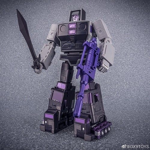 DX9飞天虎汽车大师原色变形玩具