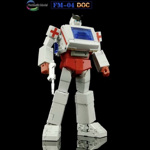 FM-04救护MP比例变形玩具