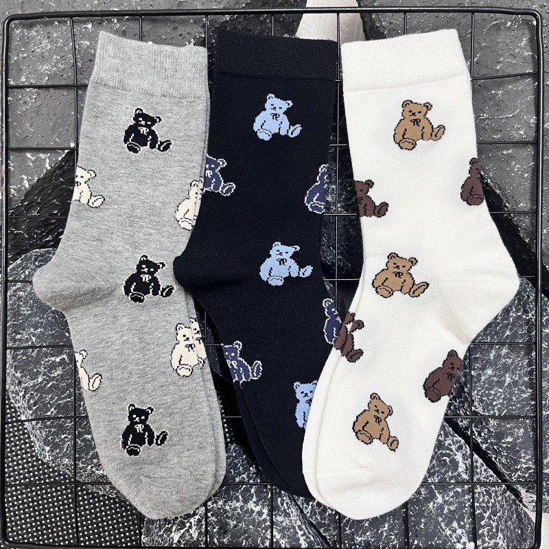 2025新款韩版可爱卡通满印小熊潮袜小众ins风堆堆袜可外穿中筒袜
