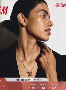 HM女士饰品项链2025年冬季新款时尚潮流蝴蝶结吊坠项链1302823