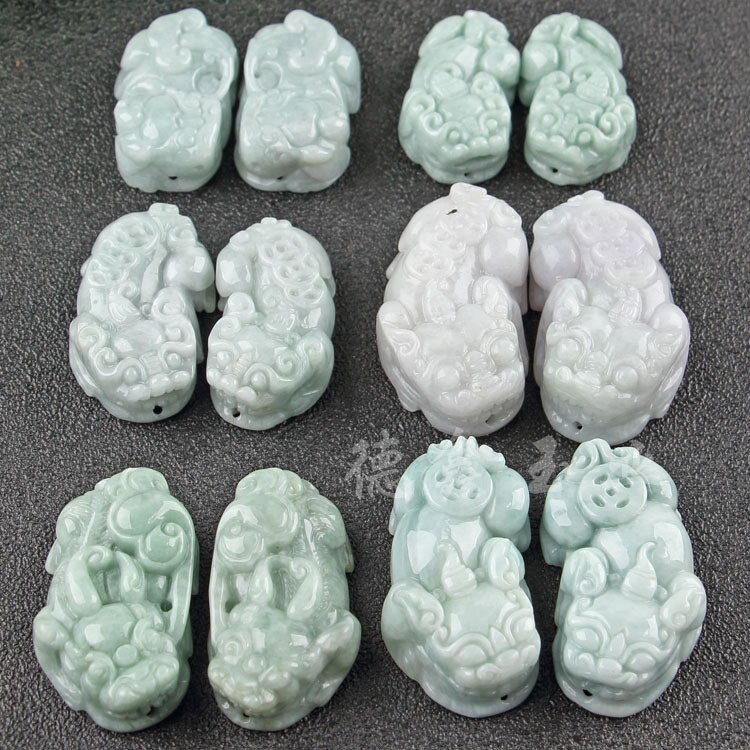 翡翠玉貔貅吊坠 翡翠a货皮休 大号背钱貔貅吊坠 霸貔貅