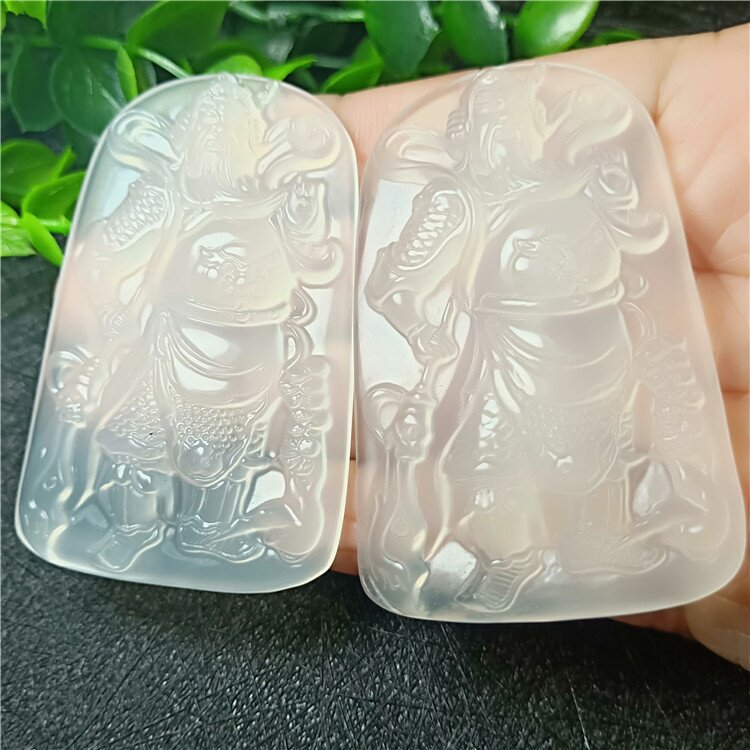 供应珠宝玛瑙冰种大号玉髓关公吊坠玉牌子挂件饰品