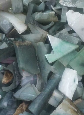 翡翠原石 碎料新手学习雕刻练手边角料下脚料1000克玉石翡翠玉