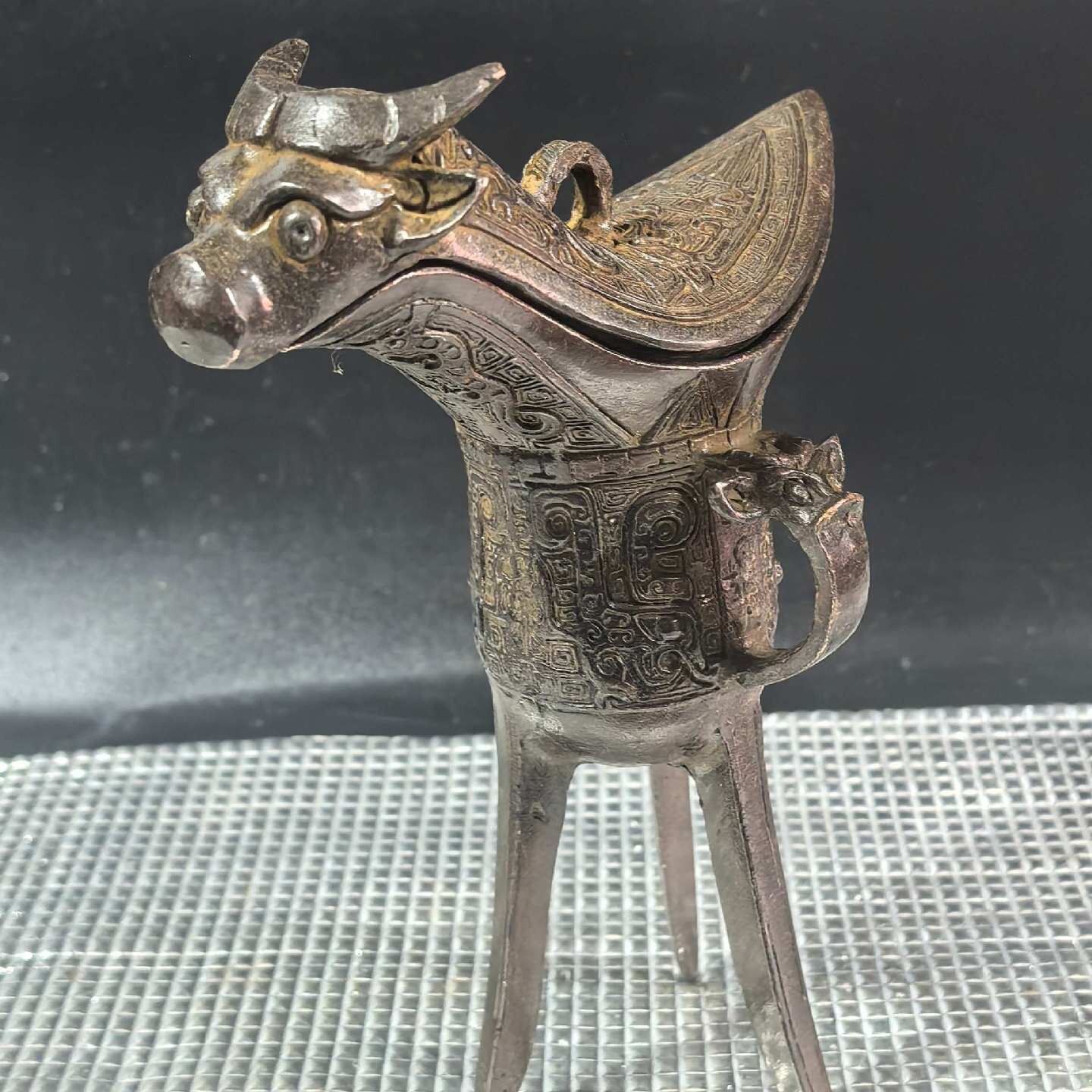 仿古做旧仿青铜器牛兽爵杯古代酒器工艺品摆件带盖装饰品