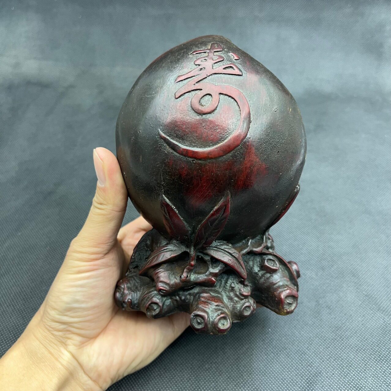 古玩杂项仿古做旧树脂工艺品寿桃老寿星佛像寿桃仿玉直播供货摆件