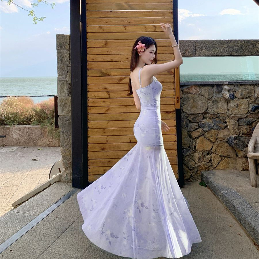 法式蓝色网纱吊带连衣裙女夏季气质收腰绝美长裙子海边度假鱼尾裙