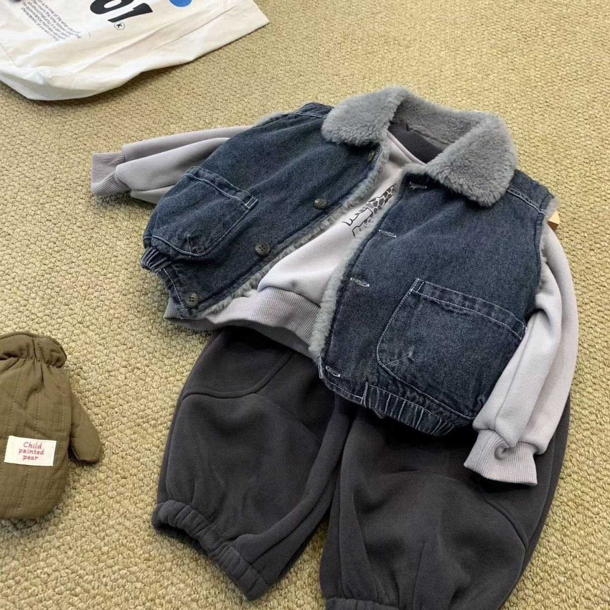 男童加绒加厚牛仔马甲冬