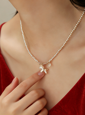 本命年马上有钱珍珠锁骨链小马女