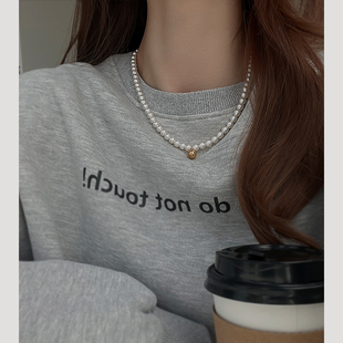 正品施家珍珠项链女款2025新款毛衣链轻奢高级锁骨链金珠吊坠配饰