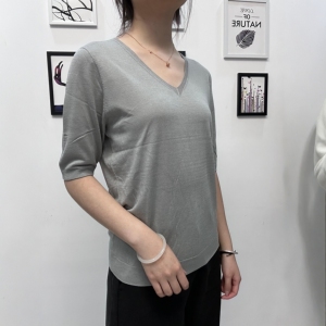 桑蚕丝V领短袖宽松透气T恤女