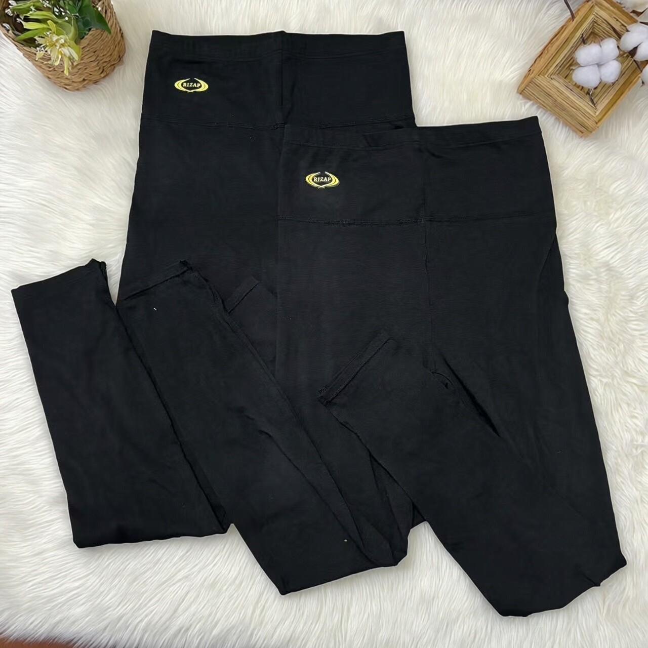 发2条日本原单RIZAP女士打底裤高腰塑腰形紧身棉黑色小脚裤可外穿