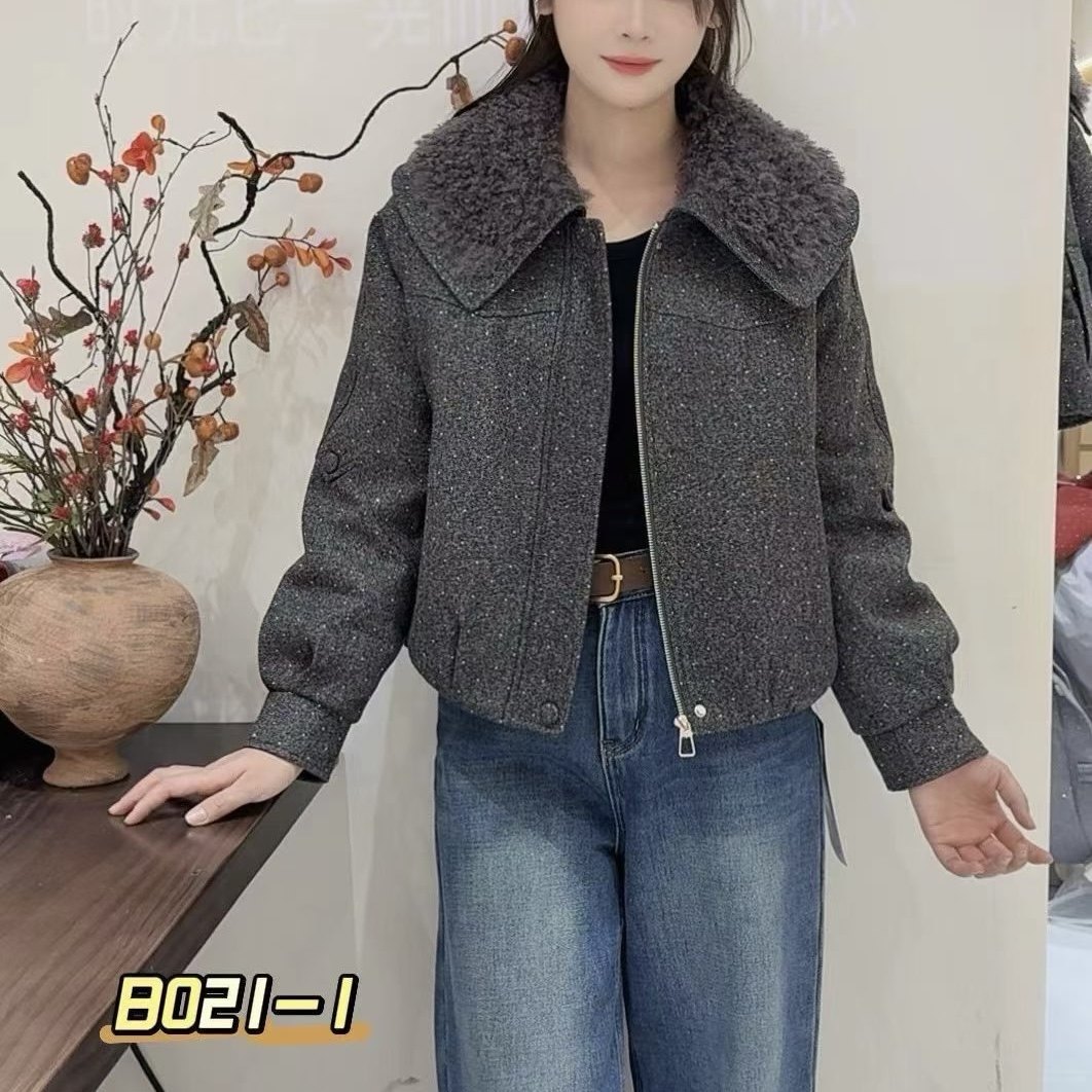 韩系气质羊羔毛翻领烫钻羽绒服女冬季时尚小个子保暖白鸭绒短外套,女装/女士精品,短外套,淘宝优惠券,粉丝福利购,淘宝优惠卷