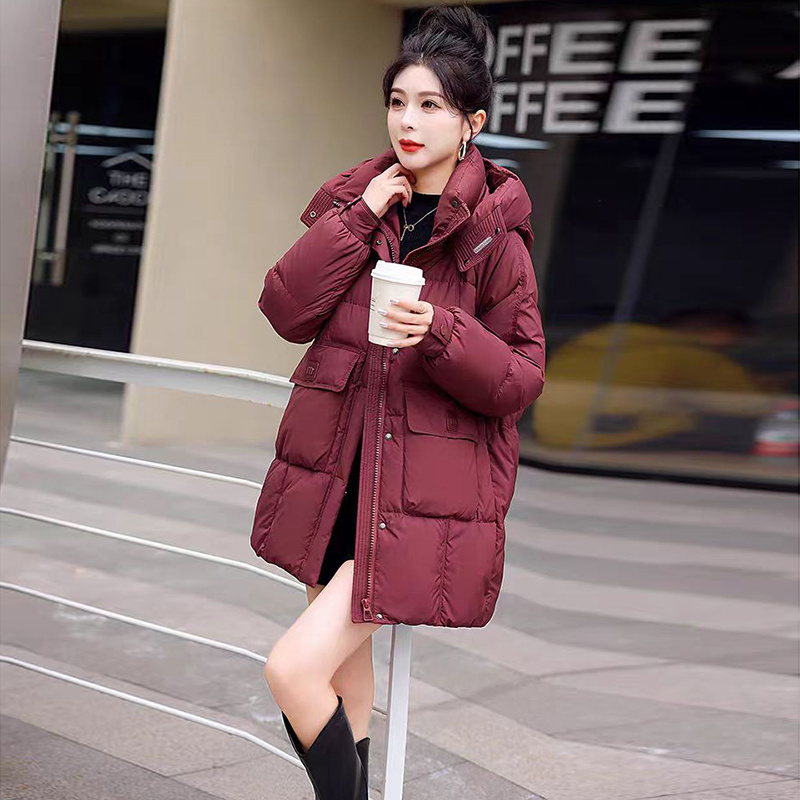 MAJEWINGS轻奢减龄中长款羽绒服