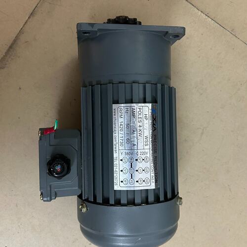 议价台湾川机XIA PRECISE 4KW齿轮减速电机，型号1/
