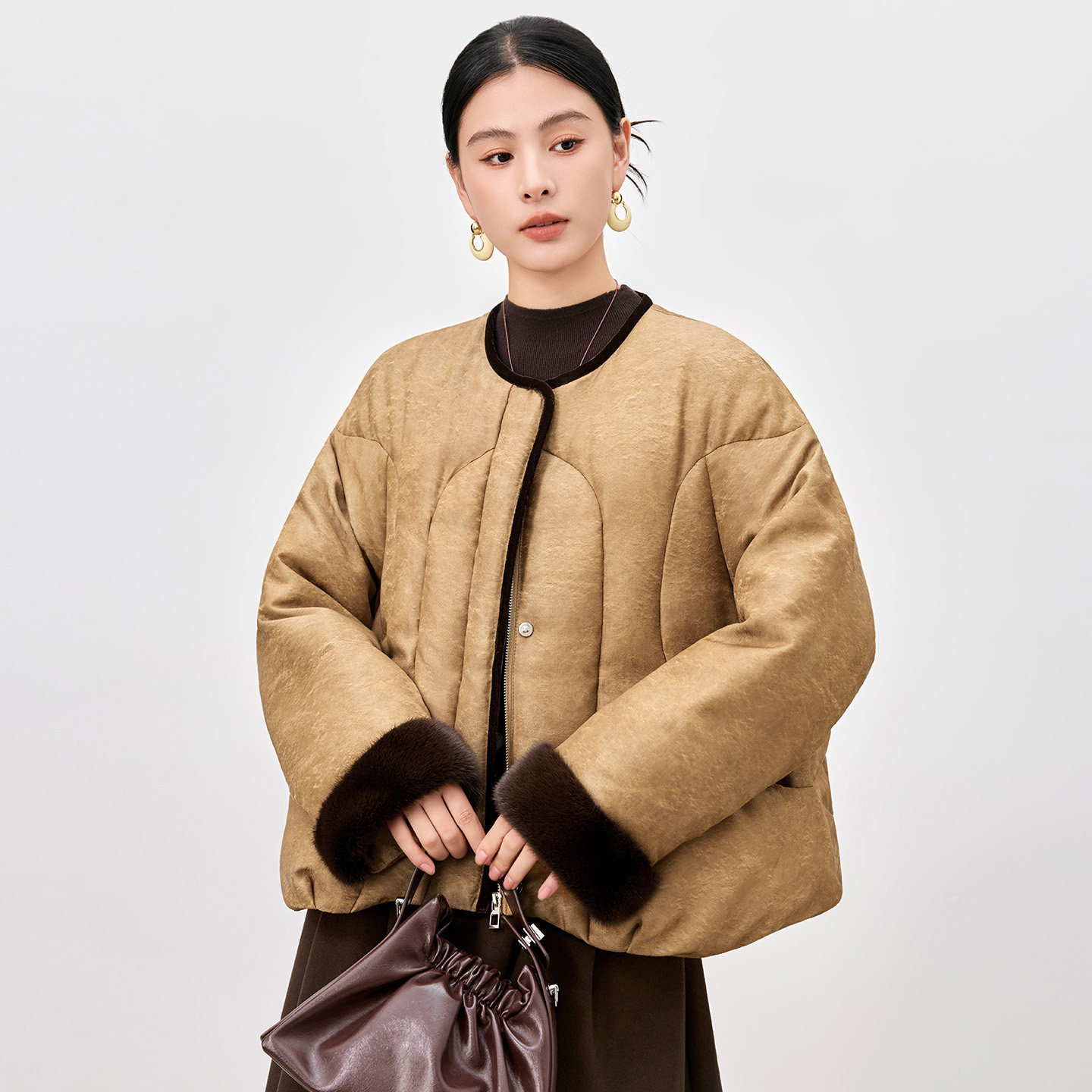 水貂毛皮草高端新中式国风提花白鹅绒圆领羽绒服小个子短款外套冬