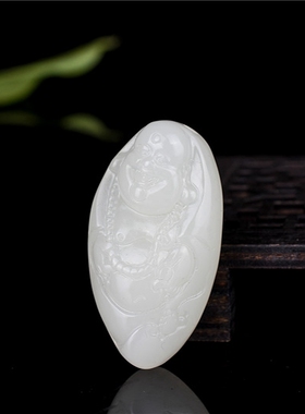 笑佛籽料吊坠菠菜绿碧玉