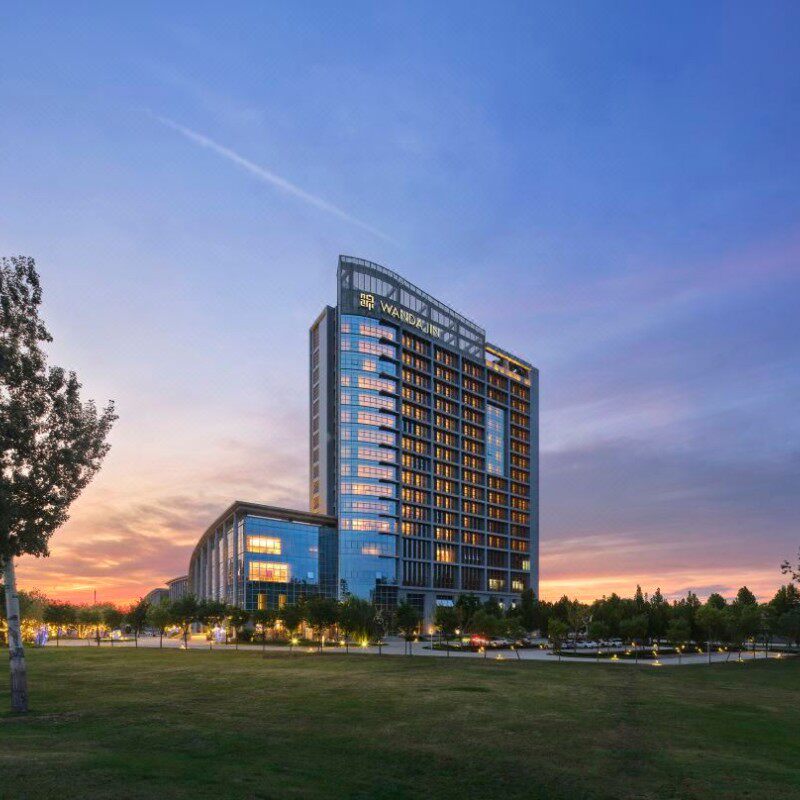 【京郊桃源】北京万达锦华酒店1-2晚含2大1小早餐鲜桃采摘套餐