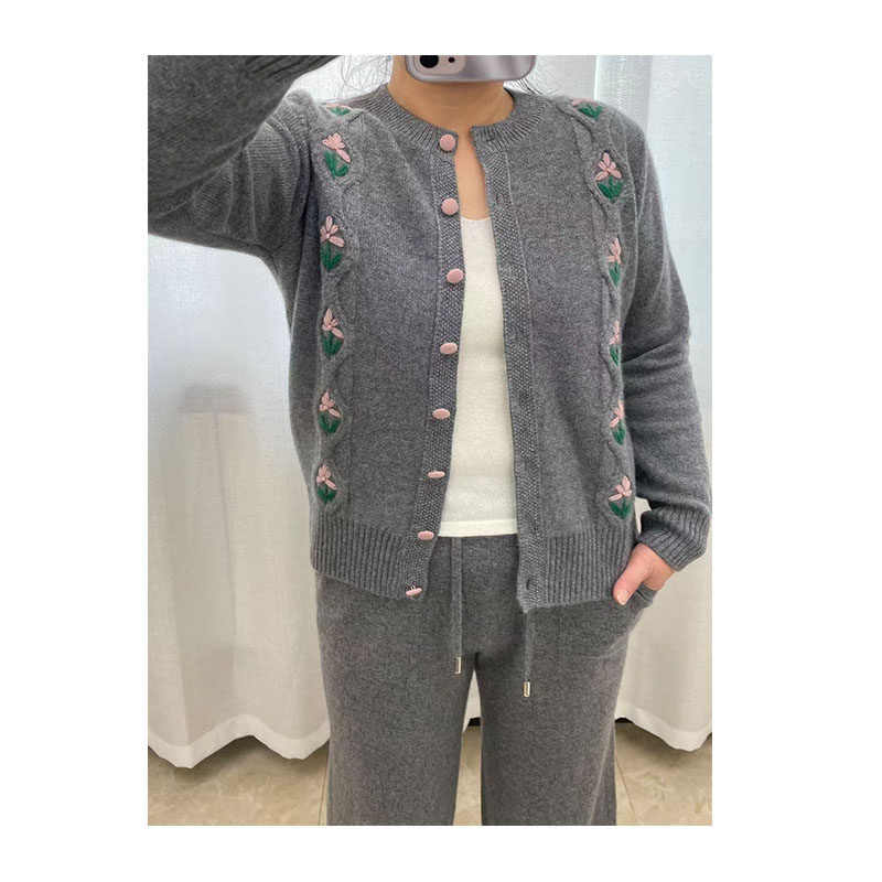 山羊绒女开衫重工刺绣麻花编织肌理单排扣宽松保暖温柔风羊绒外套,女装/女士精品,毛针织衫,淘宝优惠券,粉丝福利购,淘宝优惠卷