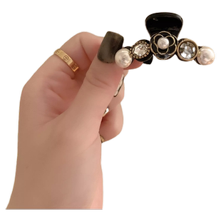 设计感小众黑色山茶花侧边刘海小抓夹夏季2022新款高端小香发夹