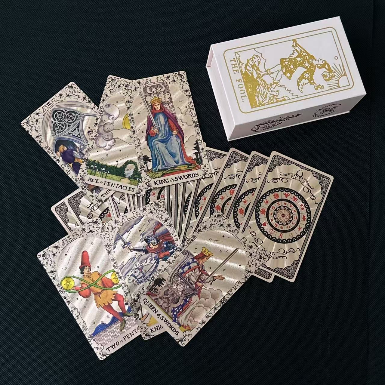 正版经典普及韦特塔罗牌初学者tarot防水镭射PVC全套典藏桌游卡牌