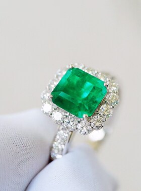 回收水晶哥伦比亚祖母绿戒指，18k金钻石镶嵌2.09ct