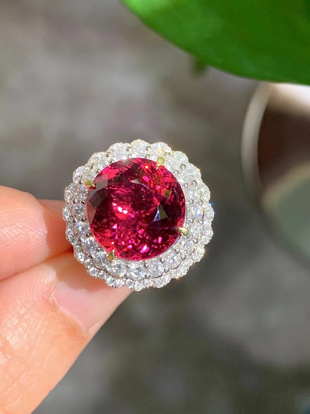天然卢比莱碧玺戒指吊坠两用款18k金钻石镶嵌重8.054ct