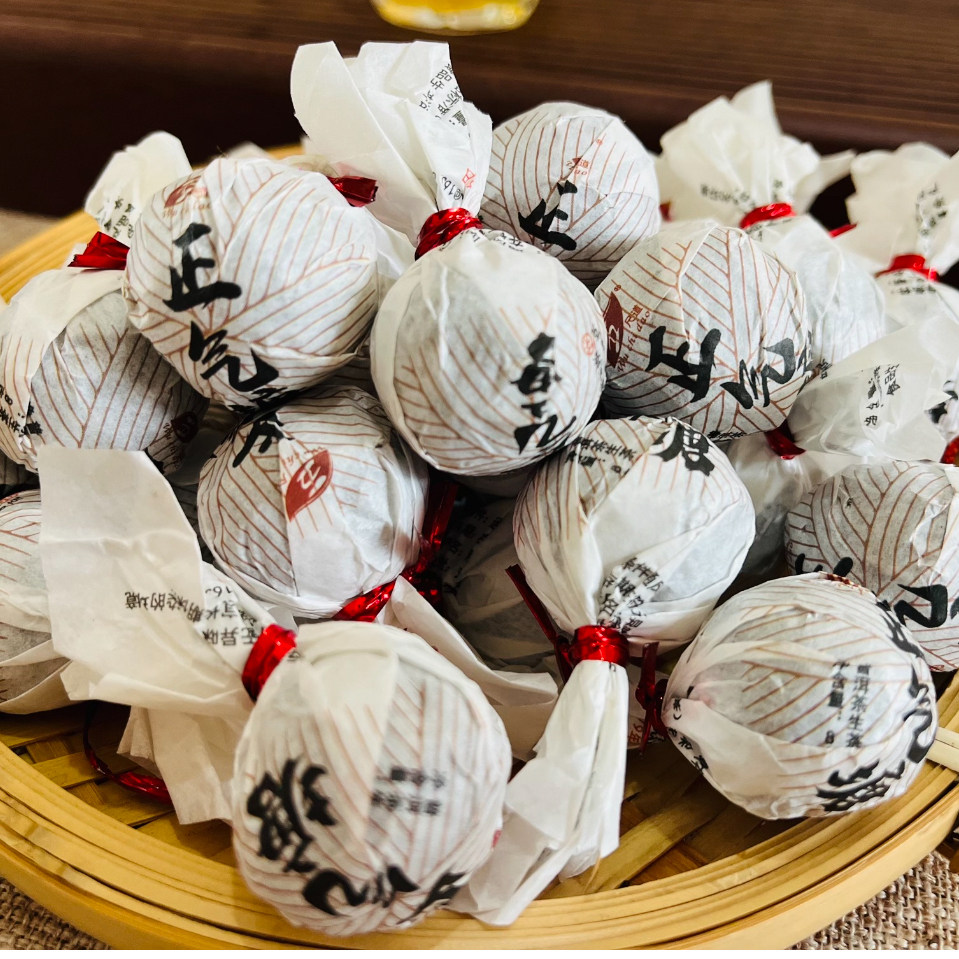 2019年云南普洱茶干仓正气塘龙珠500g