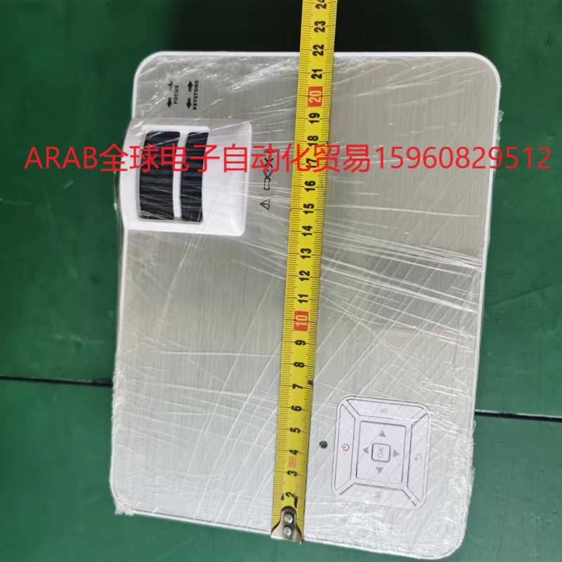 轰天炮多媒体液晶投影机m8,led光源,分辨率1280*80议价
