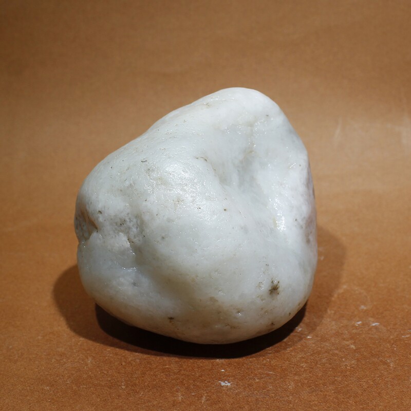 280克新疆和田玉天然玉石白玉山流水料原石好型饱满油润雕刻作料