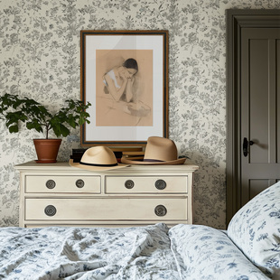 Brusheep涂咩 法式复古人物装饰画卧室床头挂画小众单幅竖版壁画