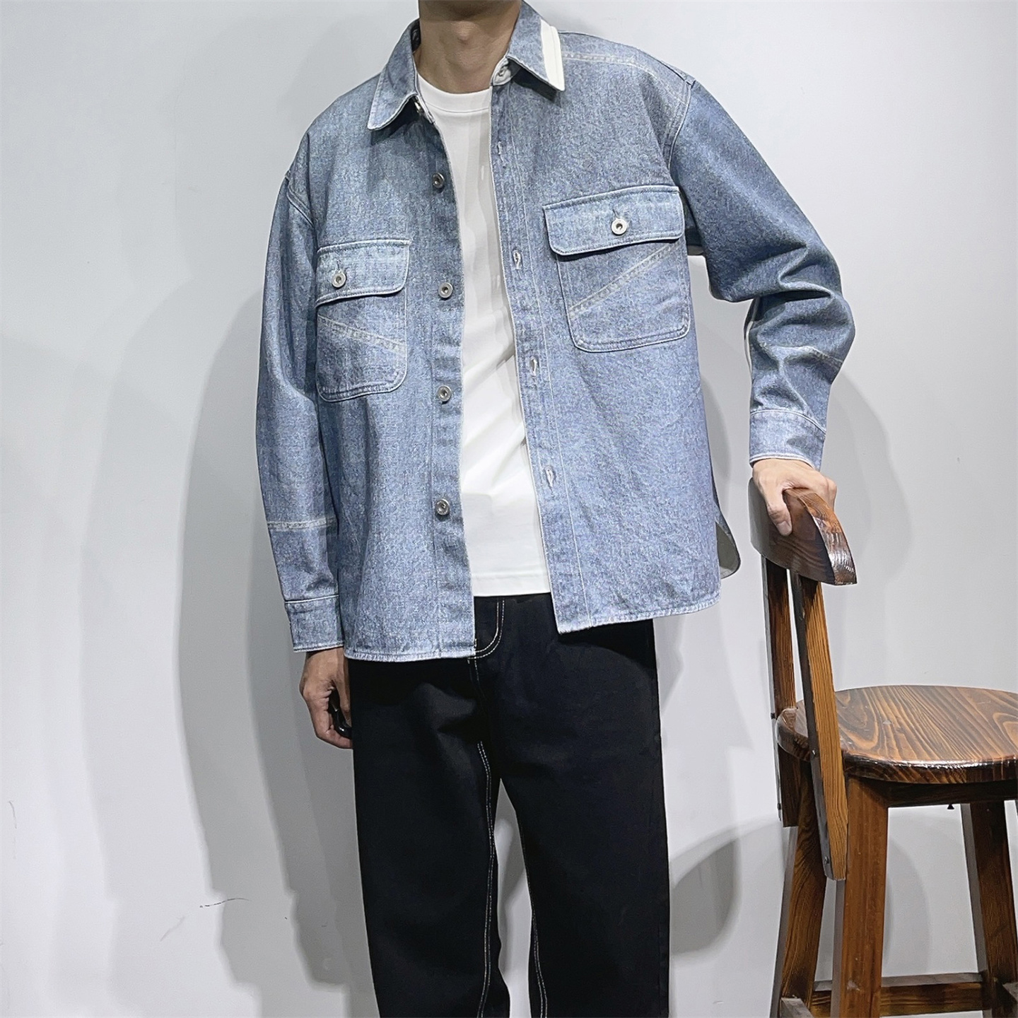 鸟系列25年秋季宽松版挺阔浅蓝色水洗牛仔衬衣外套男女外穿式衬衫