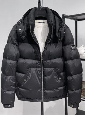 短款白鹅绒可脱卸连帽羽绒服