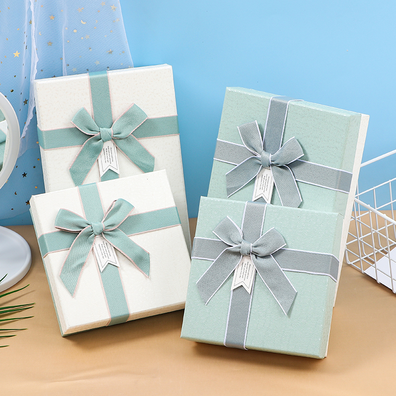 长方形礼物盒情侣伴手礼相框香水礼盒口红装围巾外套丝巾礼物盒