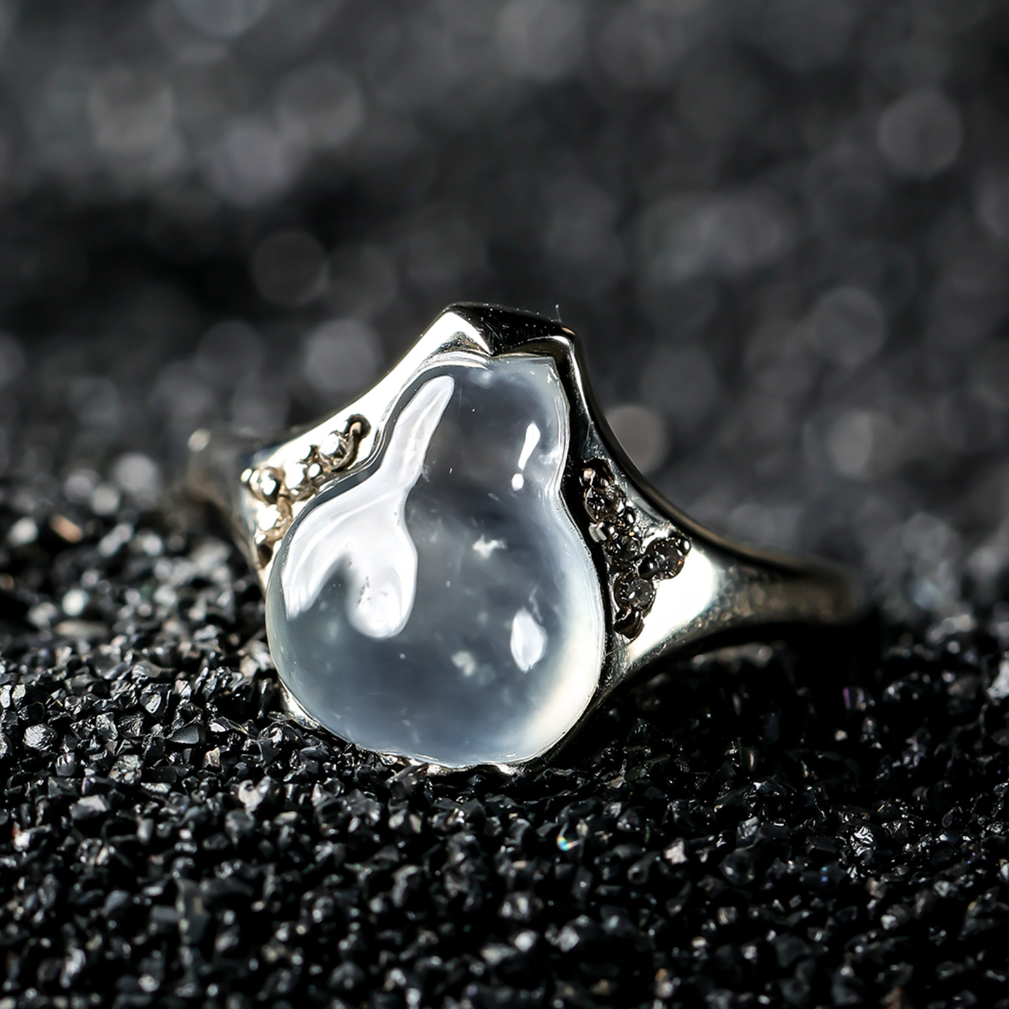 羊子珠宝 一户和气 老坑玻璃种设计款翡翠葫芦戒指12.7