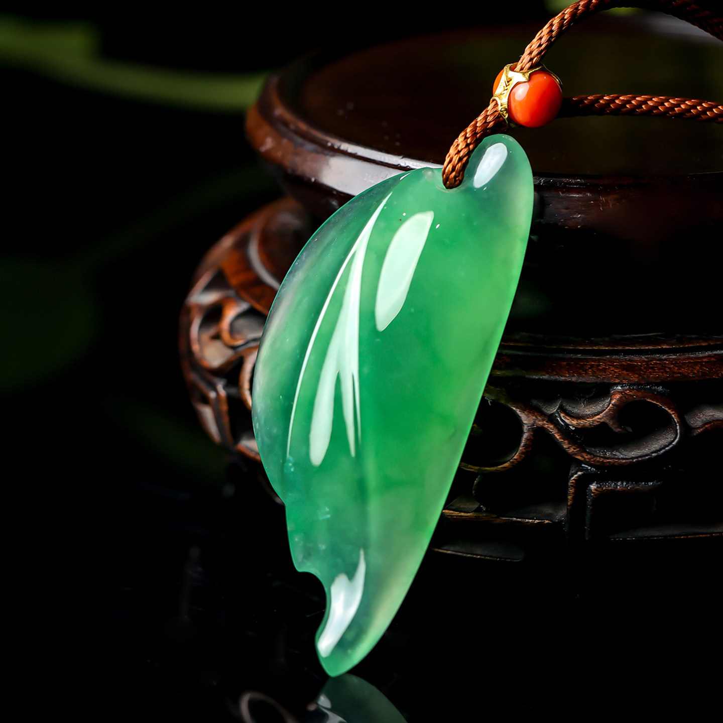 羊子珠宝 翠微 老坑冰种收藏级满绿翡翠随形吊坠