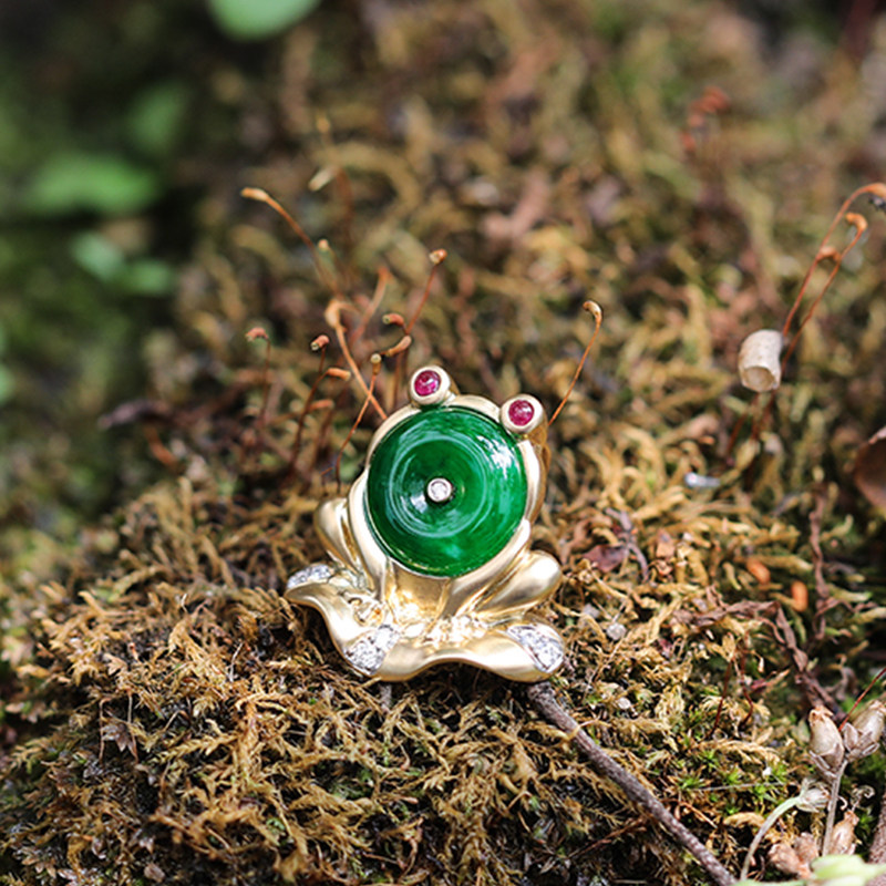 羊子珠宝 荷塘清趣系列 顶呱呱 玻璃种帝王绿平安扣青蛙吊坠,珠宝/钻石/翡翠,颈饰,淘宝优惠券,粉丝福利购,淘宝优惠卷