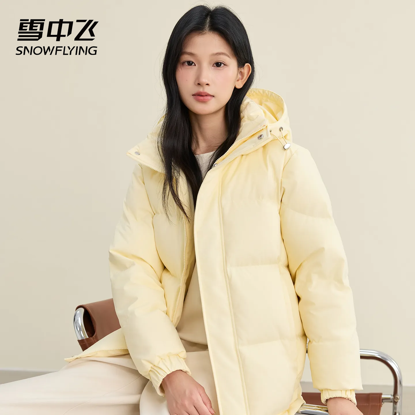 雪中飞保暖冬季加绒加厚羽绒服