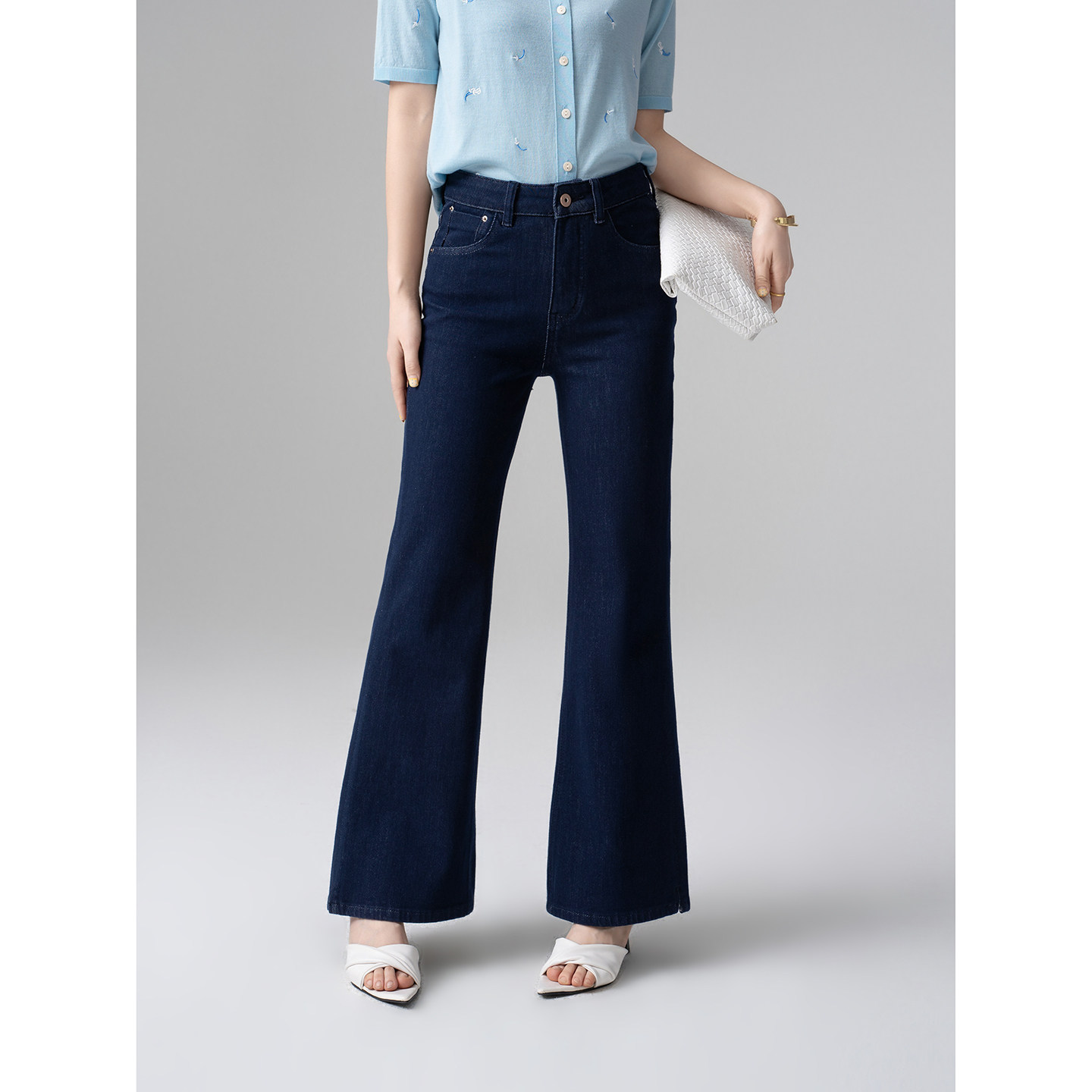 巨巨显瘦~26春季品牌款气质深蓝牛仔喇叭裤女四面弹休闲通勤长裤