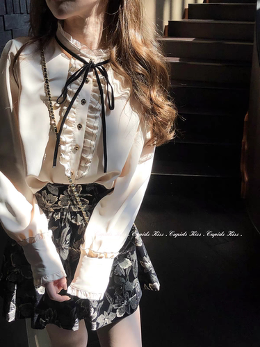 恶魔之吻 宫廷风蝴蝶结衬衫女设计感气质长袖别致上衣