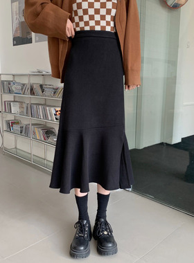 黑色针织灯芯绒半身裙女春秋大码显瘦胖mm中长款高腰a字鱼尾裙子