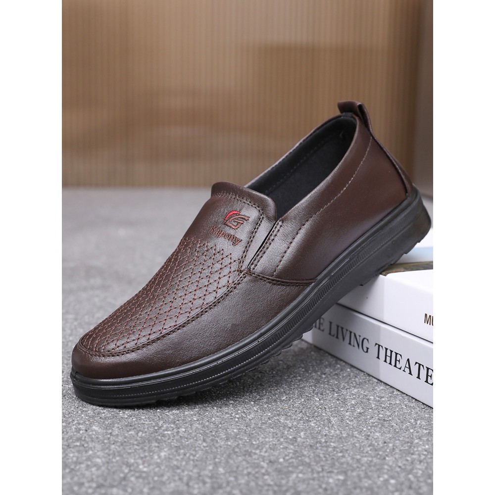 老北京布鞋男鞋春秋新款透气中老年爸爸鞋软底防滑男士休闲鞋大码