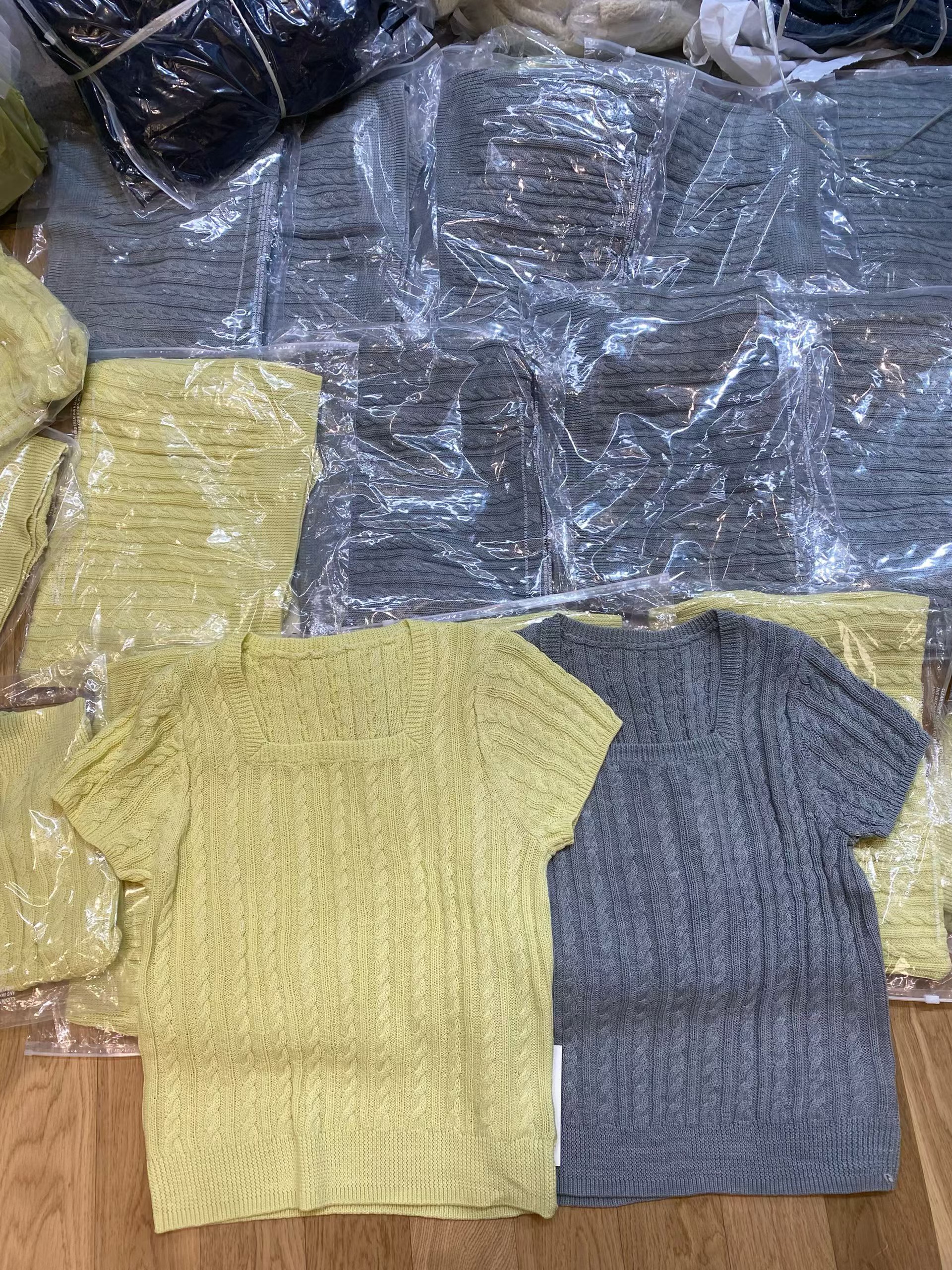 59261韩系新品方领显瘦百搭麻花针织上衣短袖针织衫